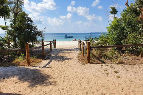 Whitehaven Beach Camping - Attractions Melbourne 6
