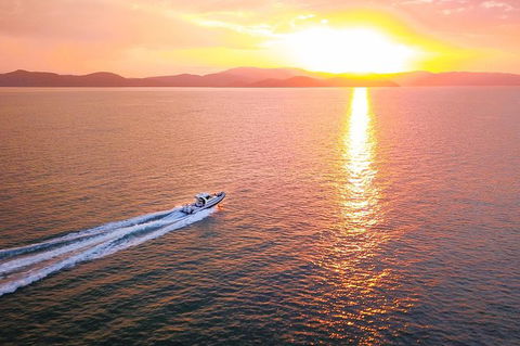 Sunset Cruise Private Charter Hamilton Island - Attractions Melbourne 0