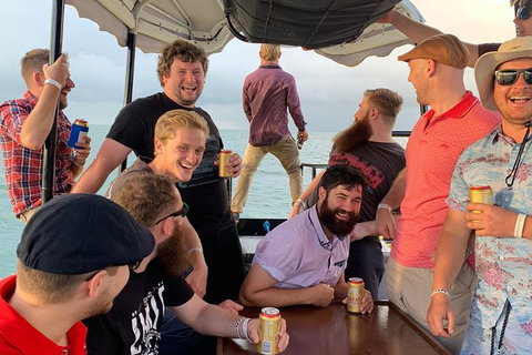 Airlie Beach Sunset Private Charter - Attractions Melbourne 5