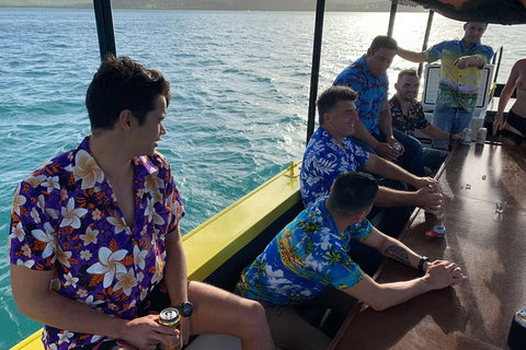 Airlie Beach Sunset Private Charter - Attractions Melbourne 1