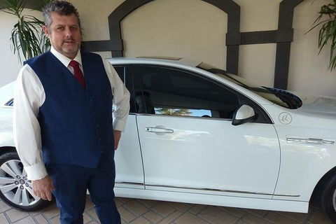 Caprice Limousine Luxury Transfer Cairns Airport To Mission Beach - Attractions Melbourne 2