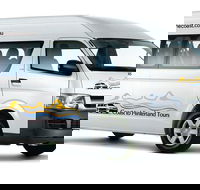 11 Seat Minibus  Brisbane Airport - Sunshine Coast Private Transfer - Attractions Melbourne