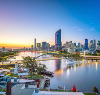 Hire Photographer Professional Photo Shoot - Brisbane - Attractions Melbourne