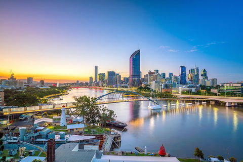 Hire Photographer, Professional Photo Shoot - Brisbane - Attractions Melbourne 0
