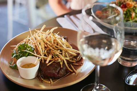 Sunshine Coast Scenic Food, & Wine Trail Inc. Lunch (Min 6 Adults) - Attractions Melbourne 2