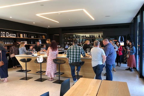 Beer, Wine And Gin (The Ultimate Tastings.) - Attractions Melbourne 3