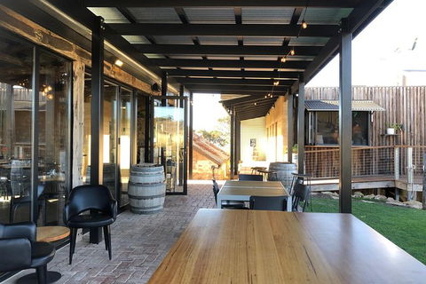 Beer, Wine And Gin (The Ultimate Tastings.) - Attractions Melbourne 5