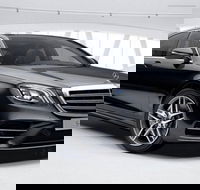Adelaide Airport Transfers  Airport ADL to Adelaide City in Luxury Car - Attractions Melbourne