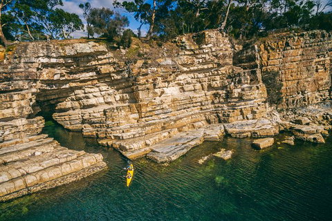 Hobart\'s Cliffs, Caves And Beaches Kayak Tour - Attractions Melbourne 3