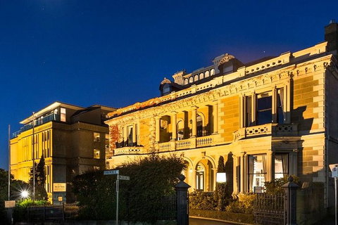 Full Day Tour Hobart: East Coast Classic Wine, Beach, Oysters, Seafood & Berries - Attractions Melbourne 8