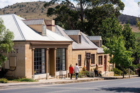 Cruise Ship Special From Hobart: Richmond And Bonorong Wildlife Park Shuttle - Attractions Melbourne 1