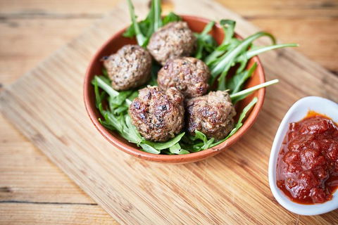 Family Lunch - Tapas And Wine For 4 People - Attractions Melbourne 6