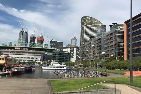 Melbourne CBD To Melbourne Airport (1 Way) - Attractions Melbourne 7
