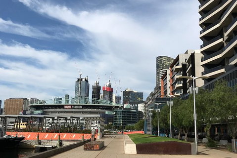 Melbourne CBD To Melbourne Airport (1 Way) - Attractions Melbourne 6