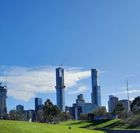 Guided Walking Tour of Melbourne Yarra River - Attractions Melbourne