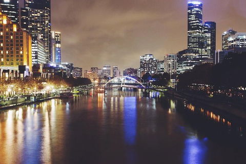 Arrival Private Transfers: Melbourne Airport MEL To Melbourne In Luxury Van - Attractions Melbourne 7
