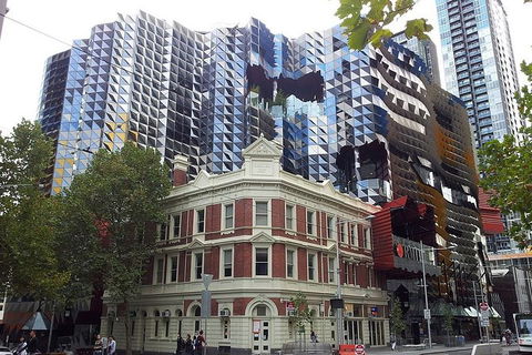 Arrival Private Transfers: Melbourne Airport MEL To Melbourne In Luxury Van - Attractions Melbourne 3