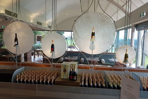 Day Tour Of Yarra Valley Puffing Billy And Rayners Orchard - Attractions Melbourne 8