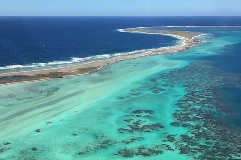 Pink Lake + Abrolhos Islands Nature Tour - Attractions Melbourne 1