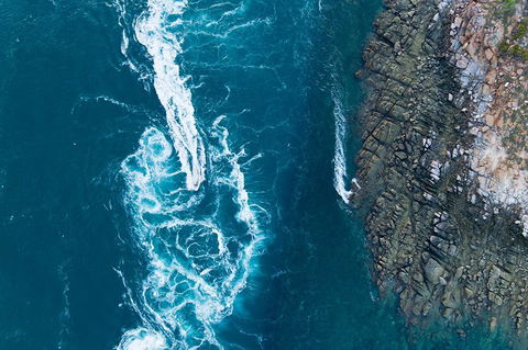 Cygnet Bay Explorer - Attractions Melbourne 0