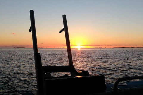 Sunset Geraldton Harbour Cruise - Attractions Melbourne 2