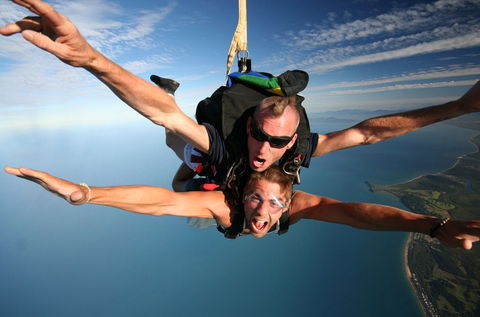 Jump The Beach Cairns - Attractions Melbourne 2