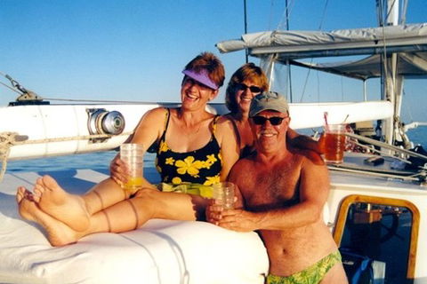A Whitsunday Luxury Sailing Holiday - Attractions Melbourne 4