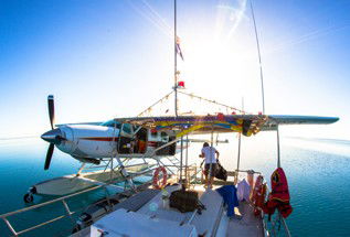 Air Whitsunday Seaplanes - Attractions Melbourne 1