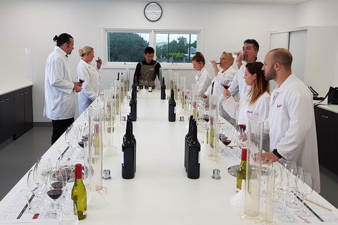 Barossa Valley Intimate Winery Tour Via Adelaide Hills By Private Limo - Attractions Melbourne 2