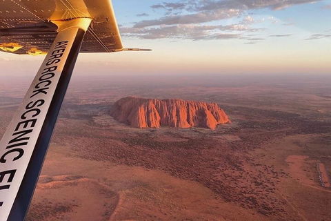 Scenic Flight: Uluru & Kata Tjuta - Attractions Melbourne 1