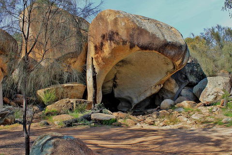Wave Rock And Pinnacles Air & Ground Tour - Attractions Melbourne 3