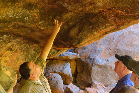 Uluru Small Group Tour Including Sunset - Attractions Melbourne 1