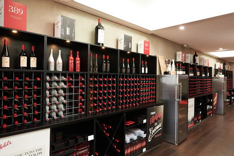 Penfolds Barossa Valley: Make Your Own Wine - Attractions Melbourne 2