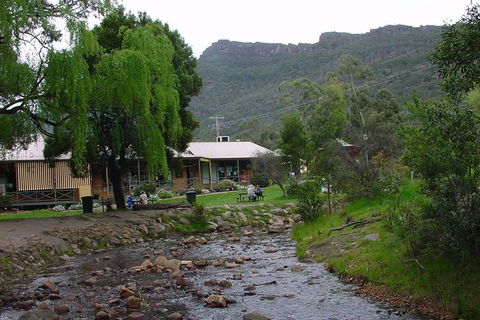 Grampians & Halls Gap - Attractions Melbourne 0