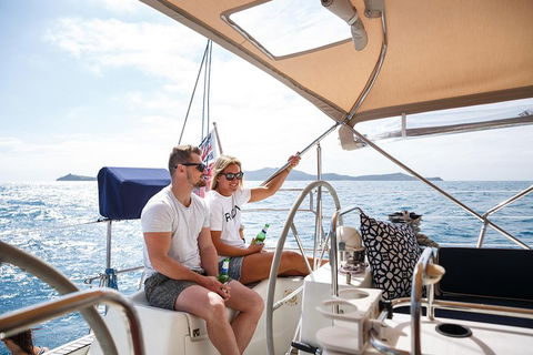 2-Night Private Charter Aboard Cruising Yacht Milady - Attractions Melbourne 3