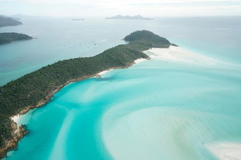 Whitehaven Beach And Hill Inlet Lookout Full-Day Snorkeling Cruise By High-Speed Catamaran - Attractions Melbourne 1