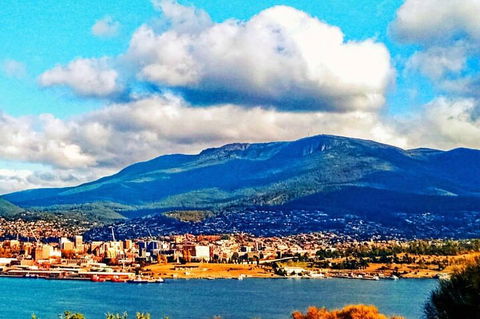 Hobart Half-Day Sightseeing Coach Tram Tour - Attractions Melbourne 2