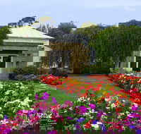 Hobart City Sightseeing Tour Including MONA Admission - Attractions Melbourne