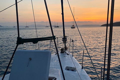 2 Night Small Group Whitsundays Sailing Adventure Aboard Mandrake - Attractions Melbourne 2