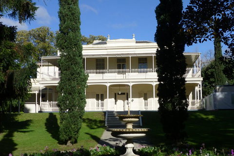 Melbourne City Tour: Lifestyle Of The Rich And Famous - Attractions Melbourne 0