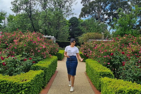Women's History Walking Tour With Local Guide In Canberra - Attractions Melbourne 1