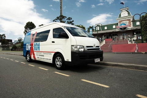 Gold Coast Airport Arrival Transfer - Attractions Melbourne 0