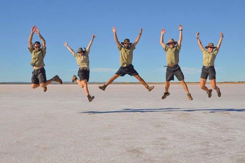 Mount Conner 4WD Small Group Tour From Ayers Rock Including Dinner - Attractions Melbourne 2
